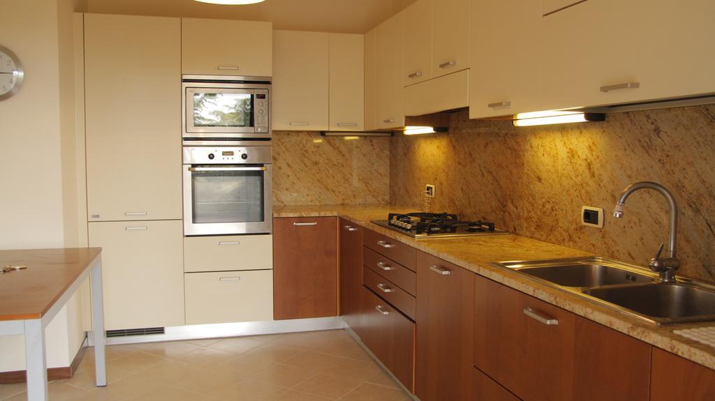Casa Farinati Apartman Verona Szoba fotó